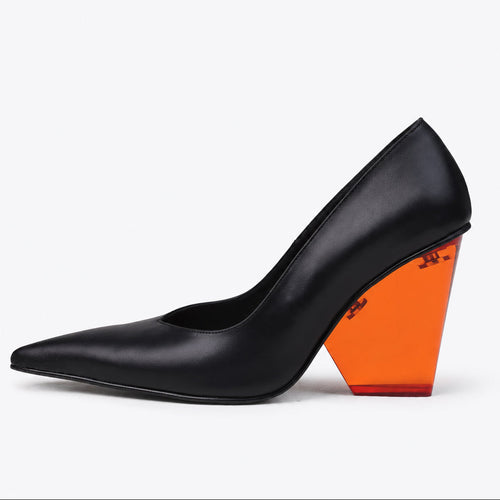 ÉLAN Black Pump